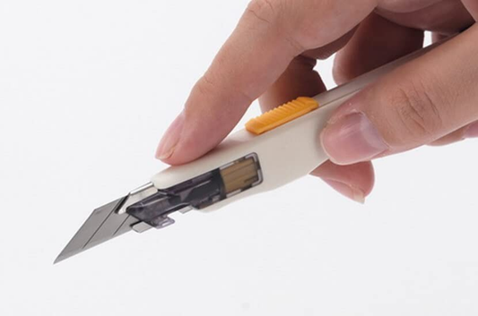 SDI 0443C Ingenuity Professional Cutter Knife 9Mm